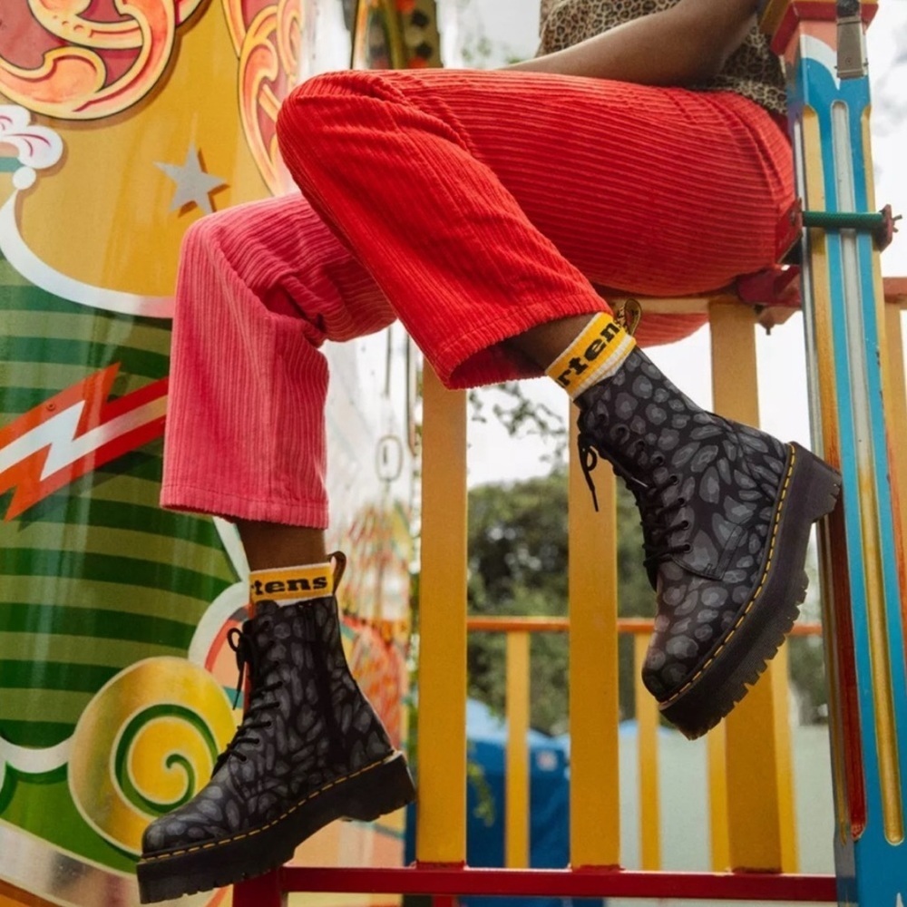 NWT DR. MARTENS Jadon Boot Leopard Print Platforms US 5 - Picture 1 of 7